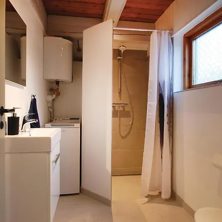 Three-bedroom In Haderslev * Haderslev